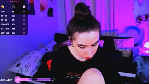 LILY online show from 10-30-25, 08:05