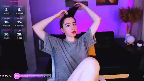 Snapshot of lily_xbaby chatting on 06-28-26, 02:34 LILY online show from 06-28-26, 02:34