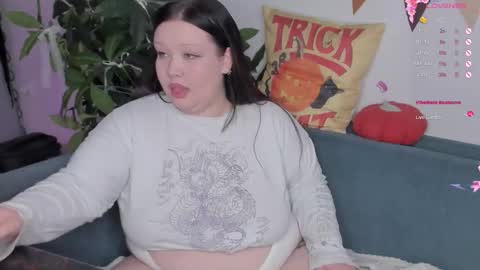 Lily online show from 10-24-25, 09:28