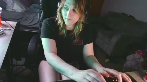 Snapshot of lilybvixen chatting on 05-01-26, 02:49 lilybvixen online show from 05-01-26, 02:49