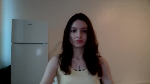 lilycandy_ online show from 02-18-25, 02:38