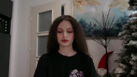 lilycandy_ online show from 01-17-26, 09:36