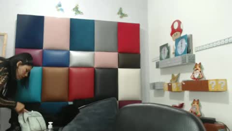 Snapshot of lilyjamesx chatting on 01-19-25, 02:49 lilyjamesx online show from 01-19-25, 02:49