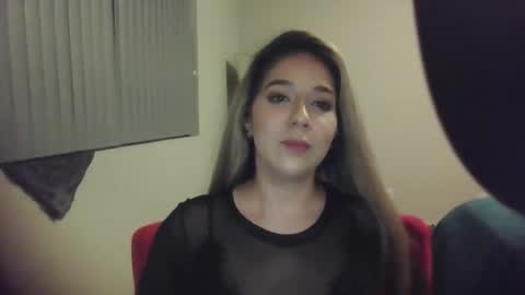 Snapshot of lilylafuente chatting on 12-04-25, 05:28 LilyLaFuente online show from 12-04-25, 05:28