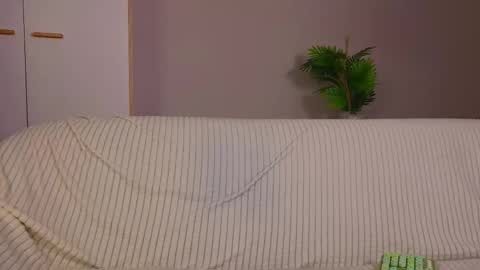 lilylisy online show from 01-09-26, 07:44