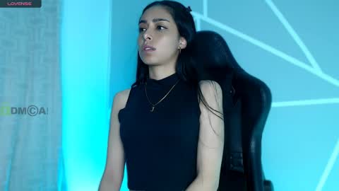 Snapshot of lilylouisee_ chatting on 01-04-25, 12:16 Liliana louise online show from 01-04-25, 12:16