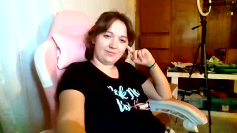 lily online show from 08-04-26, 05:59