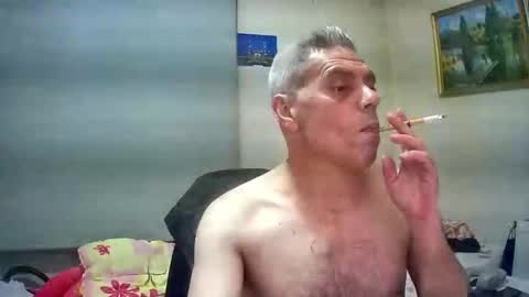 lilylovelyman50 online show from 05-05-26, 07:44