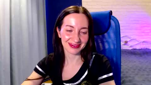 Lily online show from 03-11-26, 06:30