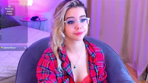 Rose online show from 09-25-25, 05:44