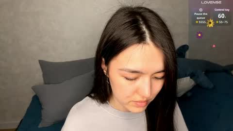 Snapshot of lilysollar chatting on 04-05-26, 03:42 Lily online show from 04-05-26, 03:42