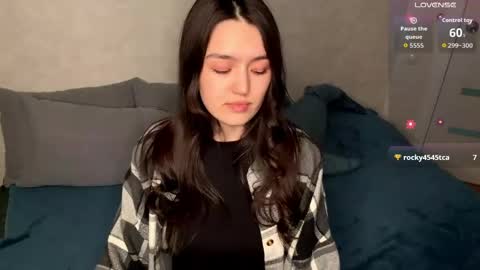Snapshot of lilysollar chatting on 04-06-26, 04:52 Lily online show from 04-06-26, 04:52