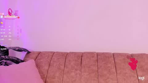 Lily  online show from 09-22-25, 09:33