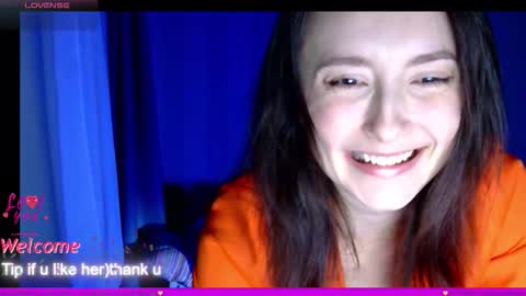 Snapshot of lilyxsky chatting on 10-19-25, 03:34 LilyXSky online show from 10-19-25, 03:34