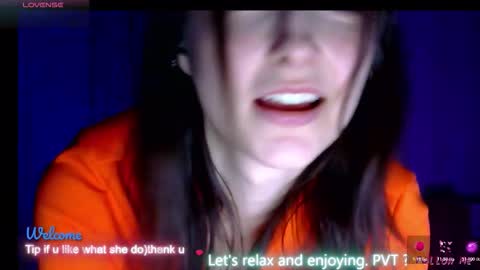 Snapshot of lilyxsky chatting on 11-12-25, 02:50 LilyXSky online show from 11-12-25, 02:50