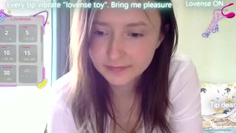 Snapshot of lilyxsky chatting on 06-16-26, 08:39 LilyXSky online show from 06-16-26, 08:39