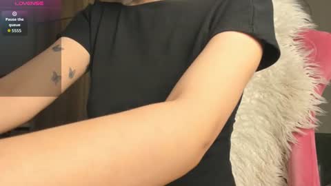 Lily online show from 06-11-26, 03:32