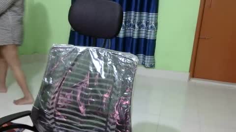 limaakter246618 online show from 02-18-25, 09:20