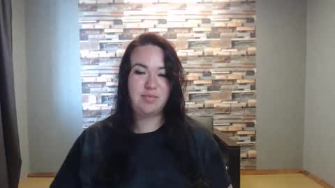 Snapshot of limalagris chatting on 05-24-26, 06:40 busty princess online show from 05-24-26, 06:40