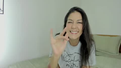 Snapshot of lina__mandarina chatting on 06-19-26, 08:12 Lina Mandarina online show from 06-19-26, 08:12