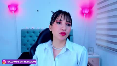  Lina Bedoya  online show from 01-28-25, 11:49