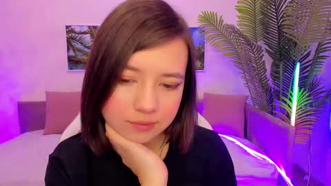 Snapshot of lina_brownie chatting on 02-16-25, 01:58 Lina online show from 02-16-25, 01:58