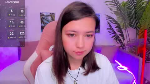 Snapshot of lina_brownie chatting on 10-03-25, 02:41 Lina online show from 10-03-25, 02:41