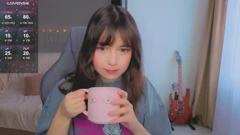 Lina online show from 04-19-26, 10:47