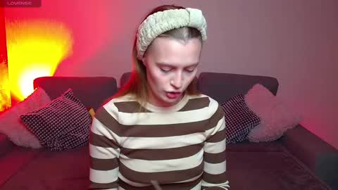 lina_bush online show from 12-13-24, 05:10