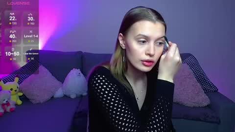 lina_bush online show from 02-03-25, 05:51