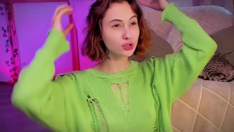 Lina -  online show from 01-16-25, 09:27