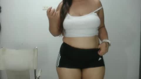 iiisabella online show from 02-16-26, 03:46