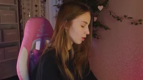 LINA online show from 03-04-26, 01:11