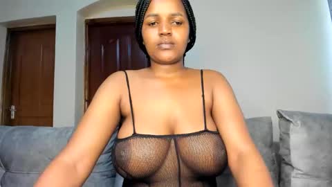 lina sexy58 online show from 12-04-25, 09:51