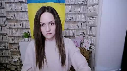 Snapshot of lina_star_s chatting on 09-28-25, 07:47 Lina online show from 09-28-25, 07:47