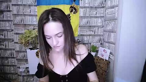 Snapshot of lina_star_s chatting on 10-30-25, 07:54 Lina online show from 10-30-25, 07:54