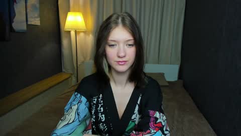 Lina online show from 12-31-24, 03:23