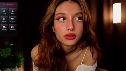 Snapshot of linaage chatting on 09-29-25, 05:18 Lina online show from 09-29-25, 05:18