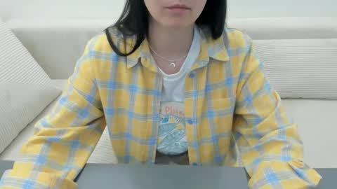 linabay2 online show from 05-16-26, 10:47