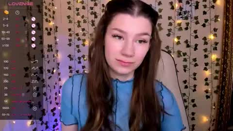 Lina online show from 02-15-26, 08:13