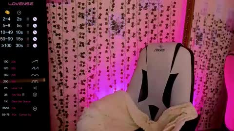 Lina online show from 03-16-26, 02:39