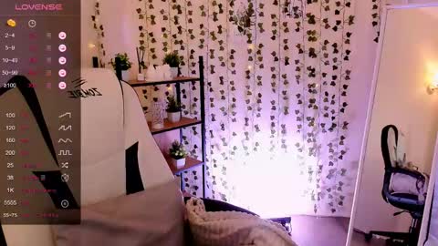 Snapshot of linablossom chatting on 06-08-26, 02:34 Lina online show from 06-08-26, 02:34