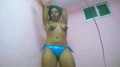 linah1123 online show from 12-19-25, 07:54