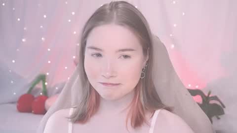 Snapshot of linalyy chatting on 10-16-25, 04:35 Lina online show from 10-16-25, 04:35