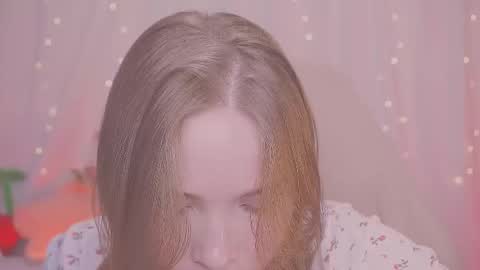 Snapshot of linalyy chatting on 11-30-25, 05:22 Lina online show from 11-30-25, 05:22