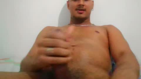 Snapshot of lincelince2003 chatting on 02-25-26, 02:10 lincelince2003 online show from 02-25-26, 02:10