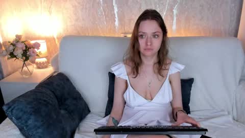 Linda  GMT2 Mon Tu Fri Sa Su  0300am-1000 am online show from 04-06-26, 04:46