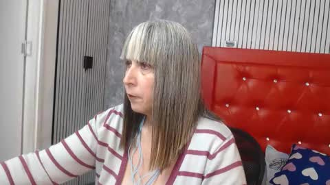 Linda online show from 12-14-25, 12:21