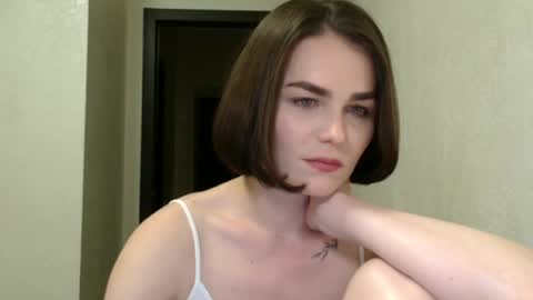 Linda online show from 06-14-26, 07:38