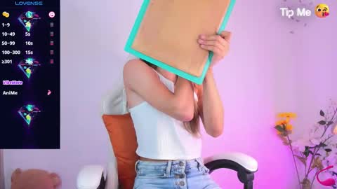 Snapshot of linda_crawford1 chatting on 12-02-25, 05:24 Linda online show from 12-02-25, 05:24